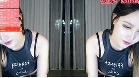 虎牙小猪仔舞蹈在线视频