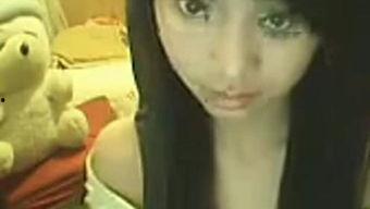 国产美女自慰在线视频