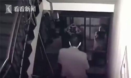 偷窥盗撮在线视频,揭秘偷窥盗摄在线视频的黑暗面